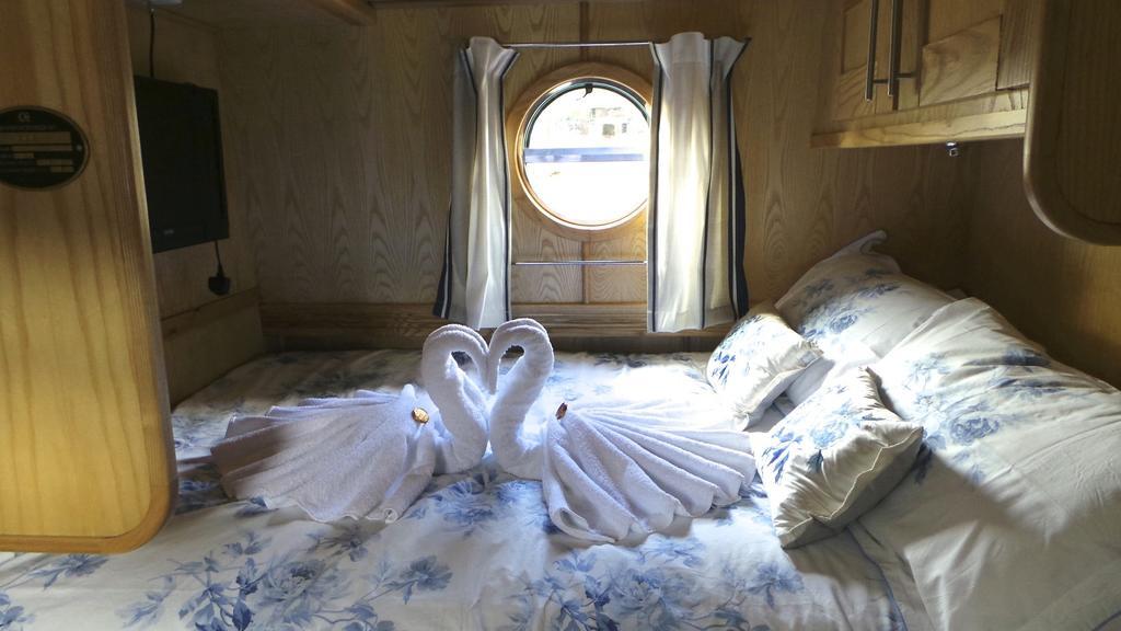 Houseboat Hotels Sheffield Pokoj fotografie