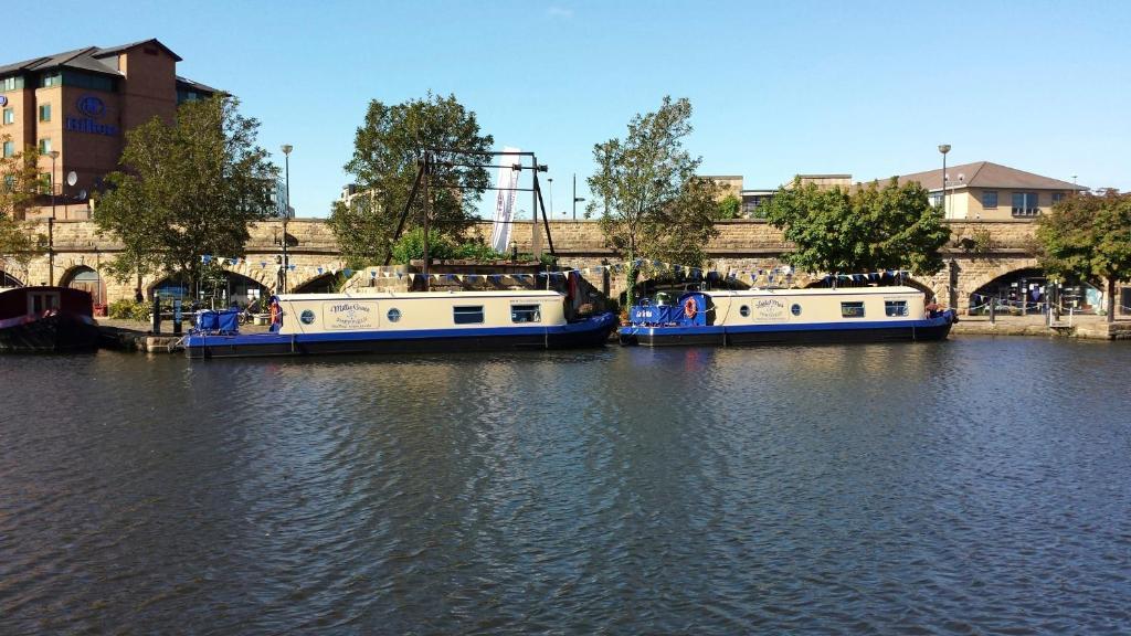 Houseboat Hotels Sheffield Pokoj fotografie